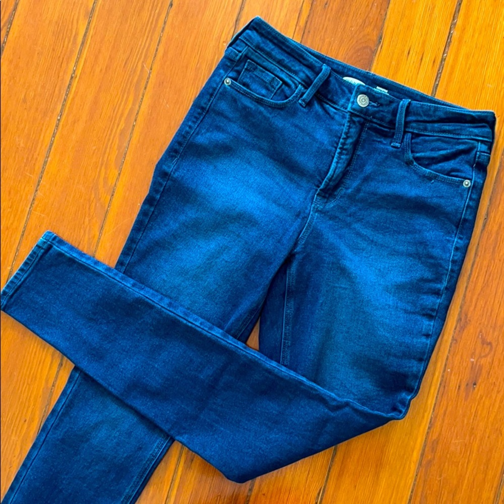 Old Navy Rockstar Super Skinny High Rise Jeans